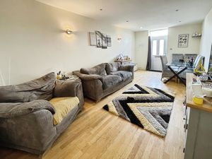 JOHN STREET- click for photo gallery